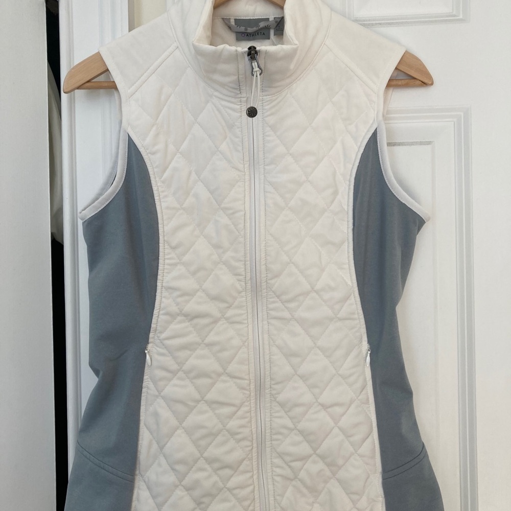 Athleta women’s vest